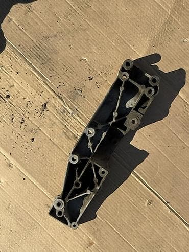 toom fort: Ford transit braketi - Material: tökmə alüminium ərintisi - İki — 2