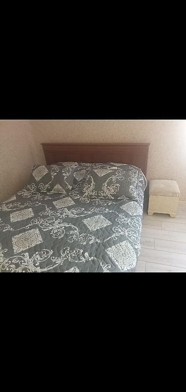 carpayı taxt: Klassik üslubda yataq otağı mebel dəsti - Material: qəhvəyi tonlarda — 2