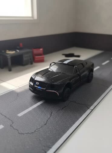 disklər təkərlər: Qara rəngdə oyuncağ maşın – sport kupe modeli - Korpus: parlaq qara — 1