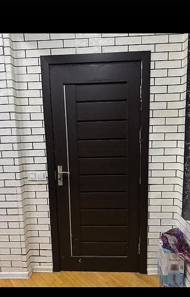 otaq qap: Otaq qapilari 6 ededdi steyen elaqe saxlasin real aliciya endirim — 1