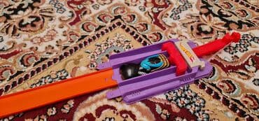 günlük icarə maşınlar: Hotwheels ninja chop 2 yerə bölünən maşın ilə 40 manata almışam 10 — 4