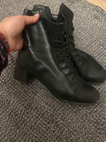 botlar: Ölçü: 38, İşlənmiş — 9