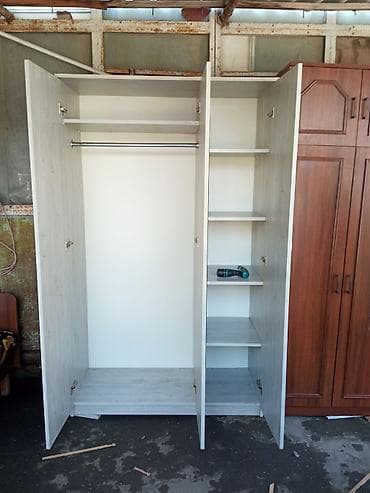 yataq otağı ucun dolaplar: 3 qapılı, Güzgülü, Ağ, Digər material, Açılan, Düz dolab — 2