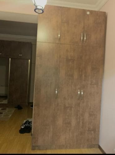 Ev üçün mebel: İşlənmiş, 5 qapı, Güzgülü, Qəhvəyi, Taxta, Kupe, Düz dolab — 4