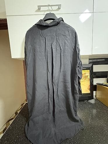 stringer alt geyimi: Qadın köynəyi – tünd boz rəng, oversize kəsim. Uzunqol, klassik — 5