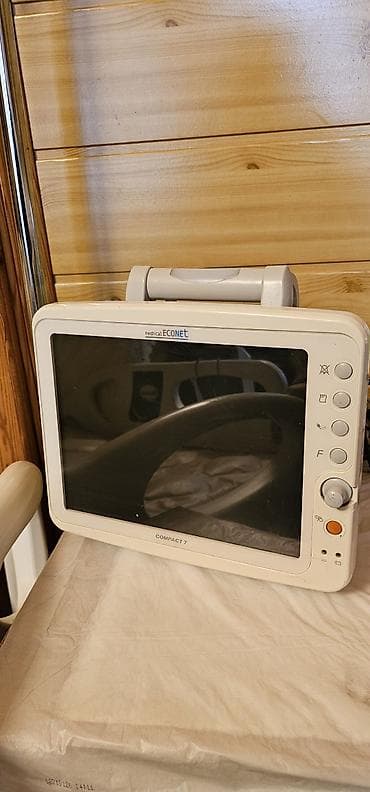 Medical ECOnet Compact 7 pasiyent monitoru - Çoxfunksiyalı pasiyent — 2