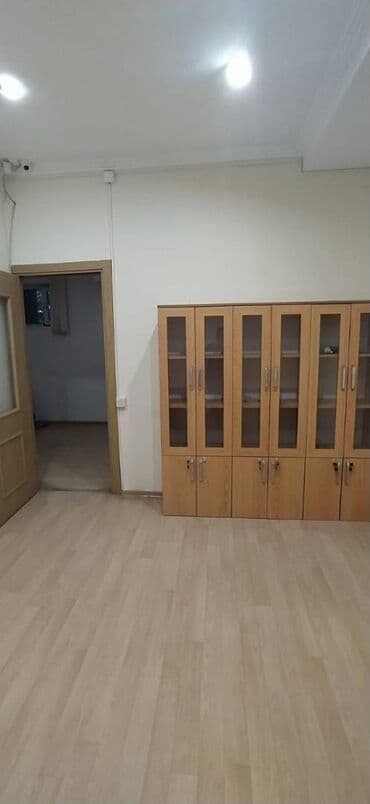 xacmaz obyekt: Nərimanov metrosunun yaxınlığında 4 mərtəbəli binanın 1-ci — 5