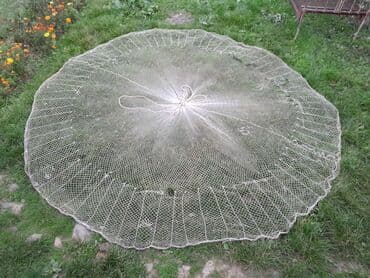 atma tor: Balıqçı atma toru (cast net) - Dairəvi forma, mərkəzdən ipli dartma — 1