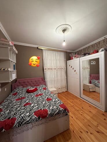 Офисная мебель: Yataq desti 650 azn satılır. Taxt bazarıdır, Cox az işlınib Heç bir — 1