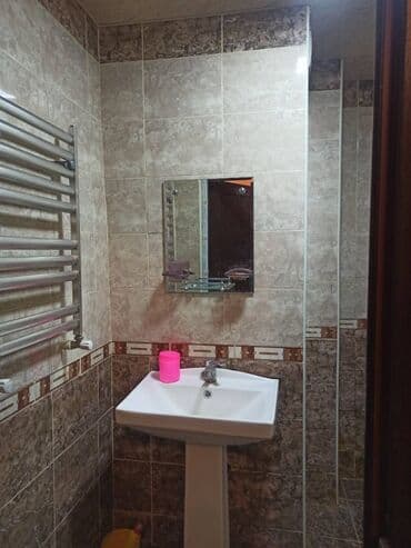 1 комнатная квартира снять: Nərimanov metrosuna yaxın 5 mertebeli binanın 1-ci mərtəbəsində — 4