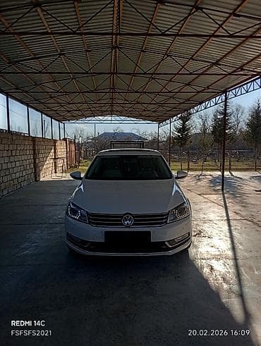 seat ibiza 2012 motor: Volkswagen Passat: 1.8 l | 2012 il Sedan — 1