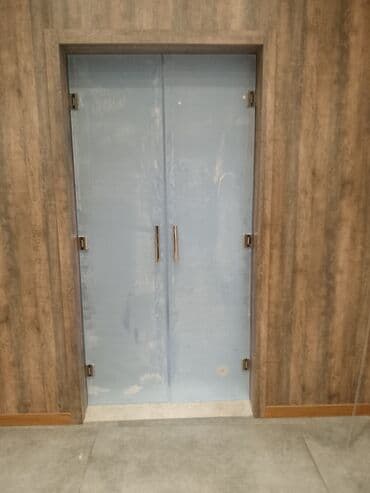 двери для бани: Tutqun şüşədən hazırlanmış ikiqat qapı. Hamam otağı və ya duş kabinəsi — 1