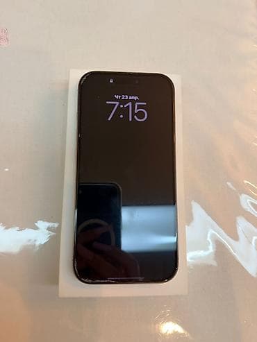 güclü fənər: IPhone 14 Pro, Qızılı, Face ID — 2