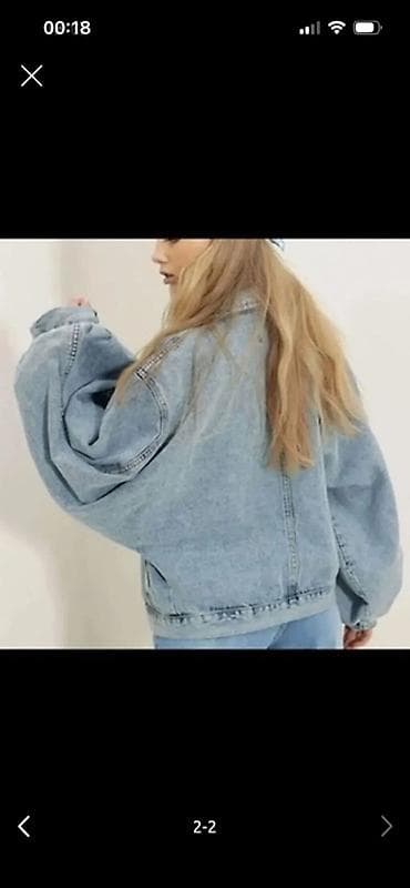 onlayn kurtkalar: Qadınlar üçün oversize cins gödəkcə - Rəng: açıq mavi (light wash) - — 2