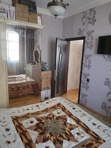 torpaq alışı: Salamlar .Ev həyət evidir bir həyətdə 2 evdir birinci ev 3 otaq — 4