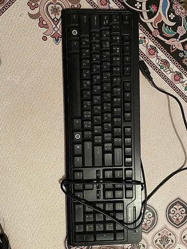 Salam Klaviatura + noutbuk çantası dəsti - Klaviatura: GIGABYTE