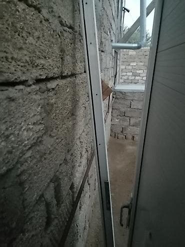 qapi ucun vinil: Qapı yaxşı vəziyyətdədi üstündə balaca qırığı var şəkilin qoymuşam — 4