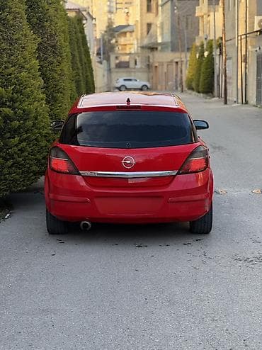 zapi satisi: Opel Astra H – 5 qapılı hetçbek - Ban növü: hetçbek, 5 qapı - Rəng — 5
