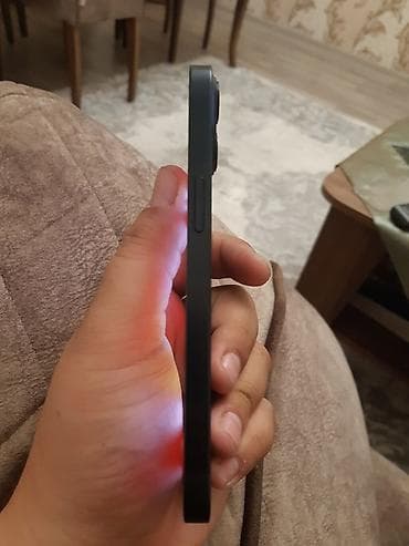 bosch als 30: IPhone 13, 128 GB, Qara, Barmaq izi, Face ID, Simsiz şarj — 3