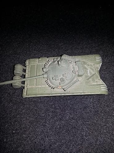 qədimi oyuncaqlar: Oyuncaq TANK. Б/у Yeni neyil . Ama çox səliqəli istifadə edilib Yeni — 8