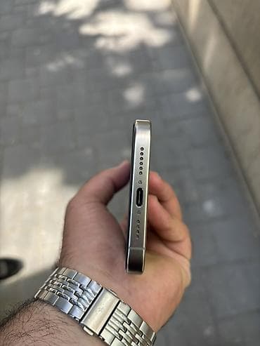 iphona 6 plus: IPhone 15 Pro Max, Natural Titanium — 7