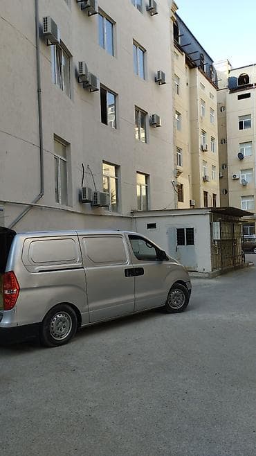 retainer qiymeti: Taksi qiymetine Yüklerin daşınması xidmetinizdeyik Şeher Daxili — 1