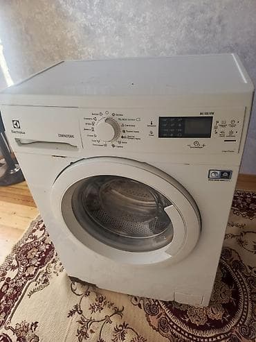 ucuz ikinci el: Paltaryuyan maşın Electrolux, 6 kq, Təmirə ehtiyacı var, Avtomat, Qurutmasız — 1