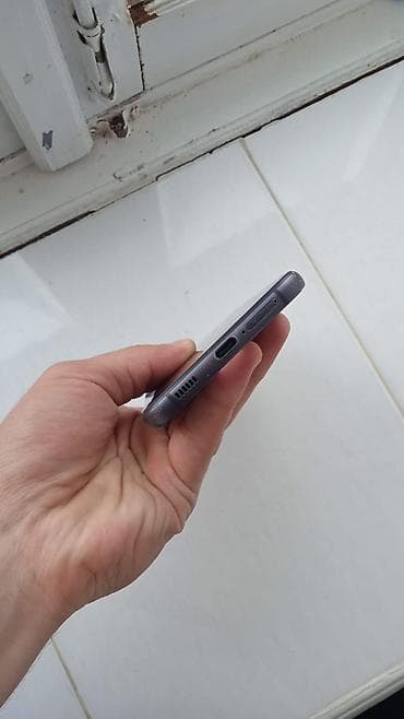 mi android tv box: Samsung Galaxy S21 FE, 128 GB, rəng - Boz, Barmaq izi, İki sim kartlı — 3