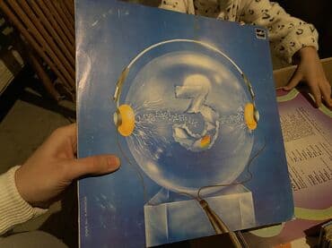 Əntiq vazalar: Plastinkalar çeşid çoxdur.Gəncə şəhərindədir — 3