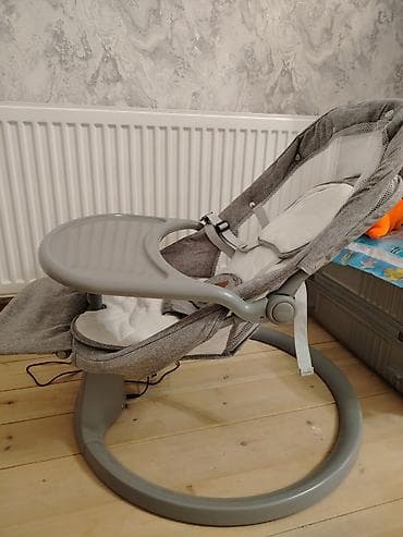 Oğlan və qız üçün, Dördbucaq, Beşik, Dəstsiz, Matras ilə, Yellənmə mexanizm ilə