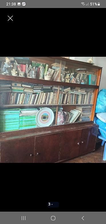 Kitablar və jurnallar: Məhsul: Jurnal və kitab toplusu Təsvir: - Müxtəlif mövzularda böyük — 1
