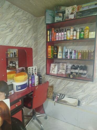 divan ölçüsü: Bərbər salonu üçün nəzərdə tutulmuş bu funksional mebel dəsti saç — 1