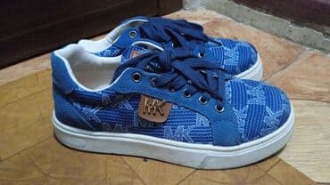 женские кеды сникерсы: Uniseks krossovka gündəlik istifadə üçün uyğundur. Tənzimlənən — 2