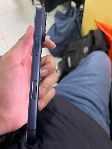 iphone 17 pro qiymət: IPhone 17 Pro, Mavi, Simsiz şarj — 5