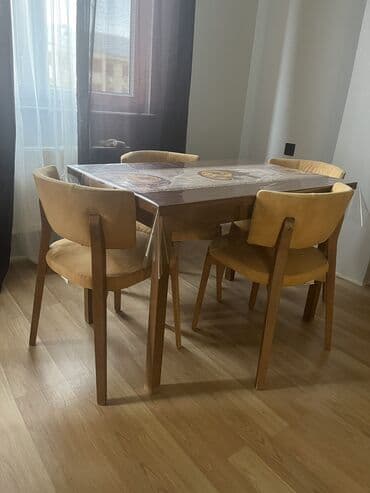 Mətbəx üçün, İşlənmiş, Açılmayan, Dördbucaq masa, 4 stul