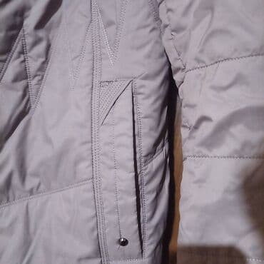 kapşonka: Balonka kurtka. Razmer: 40.Kapşonkalı.Zamoklu.Uzun (dizdən) — 4