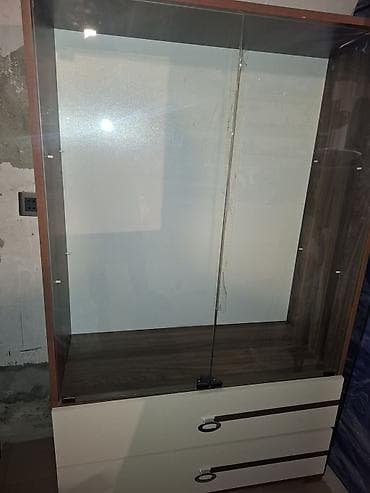 klassik qorka: Dolab Satılır İdeal Vəziyyətdədir heç bir problemi yoxdur 🔹 İç hissəsi — 6
