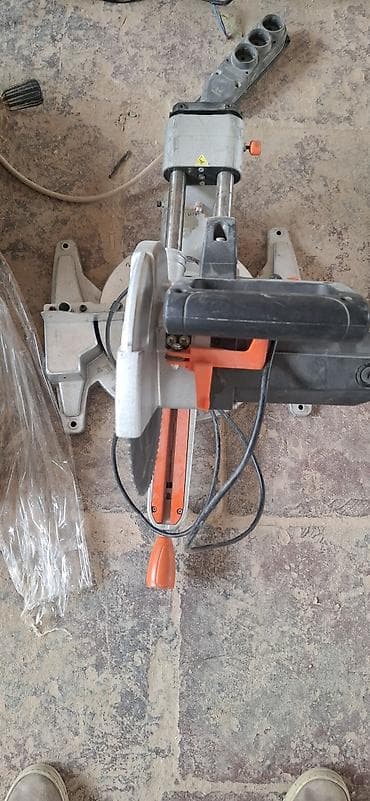 mişarlar: Elektrikli gönye/kəsim mişarı – sürüşdürmə mexanizmi və bucaq — 1