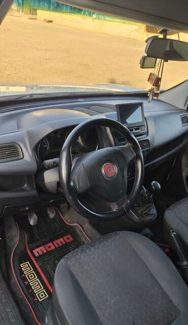 qosqu satilir: Fiat Doblo: 1.4 l | 2012 il 262000 km Van/Minivan — 2