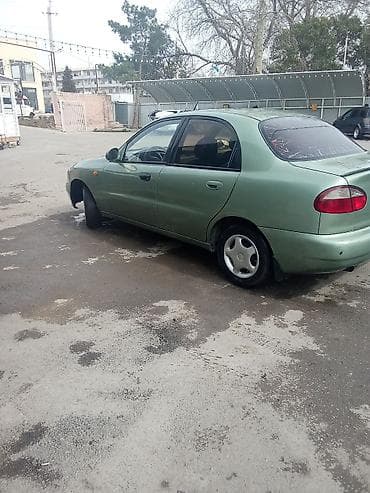 mersedes yan guzguler: Daewoo Lanos: 1.3 l | 2009 il Sedan — 3