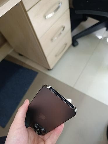 ıpad 10 nesil: IPhone 14 Pro, 256 GB, Space Gray, Face ID — 2