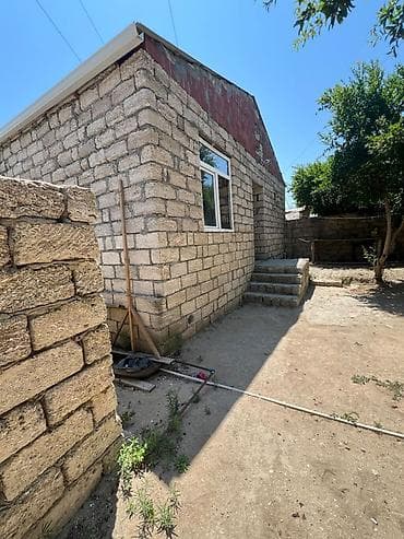 mida evlərin qiyməti: Maştağa kirov dairesinde 128 nömreli məktəbin yaxınlığı 63000azn — 1