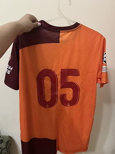Futbolkalar: Məhsul: Nike Galatasaray futbol köynəyi - Rəng: İkiyarı – narıncı və — 2