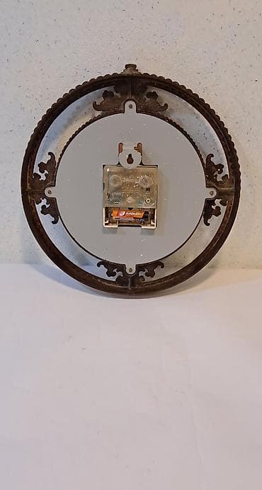 kohne pullar aliram: Янтарь настенные часы СССР — 7