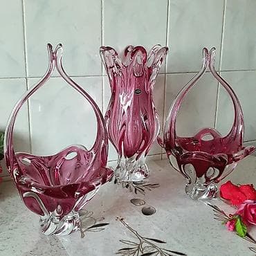 parca satisi instagram: Meduza 2 eded konfet qabi cutu 120 azn
guldan 55 azn — 1