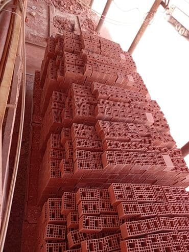 купить кирпич в баку: 16 qəpikdən başlayan kerpicler KƏRPİC 16 QƏPİK. 19x19x8 - Zavod — 16