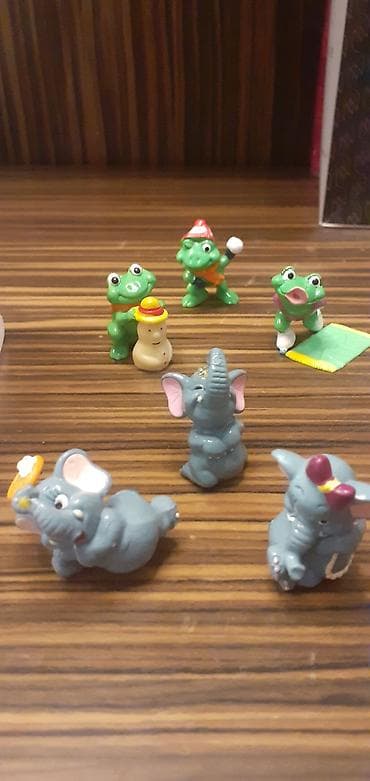 kinder batman: Игрушки киндер. в отличном состоянии. продаются все вместе — 2