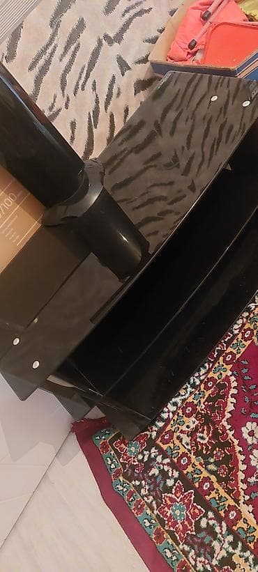 İşlənmiş, Düz TV altlığı, Şüşəli, Türkiyə