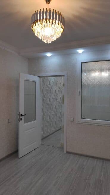 sumqayit 12 mkr ev satilir: Bakı, 3 otaqlı, Köhnə tikili, 66 kv. m — 10