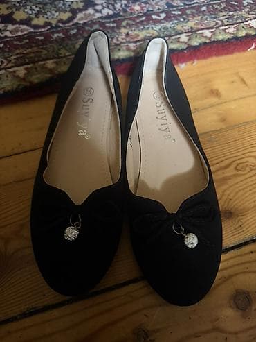 sabo ayaqqabilar: Qadın baletkaları – Suvya brendi - Rəng: qara - Model: baletka (yerə — 1